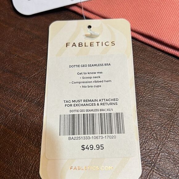 Fabletics Dottie Geo Seamless Bra XS/4 NWT - Picture 4 of 6